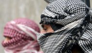 İran'da DEAŞ kostümlü oyuncular korku saçtı