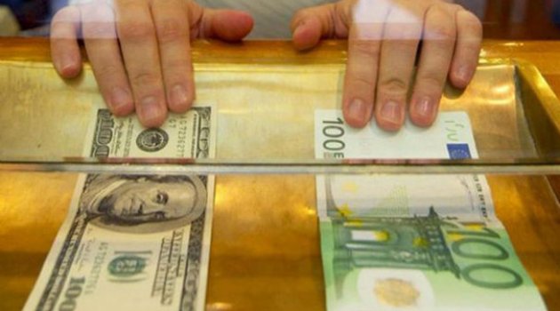 İran'dan flaş dolar açıklaması