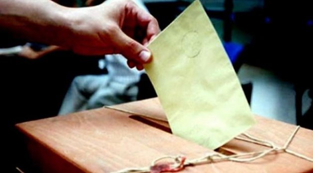 İş dünyası erken seçim kararını