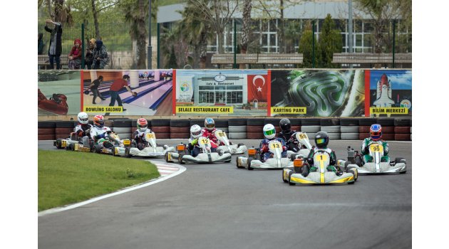 Karting Sezon Açılışı Tuzla'daydı