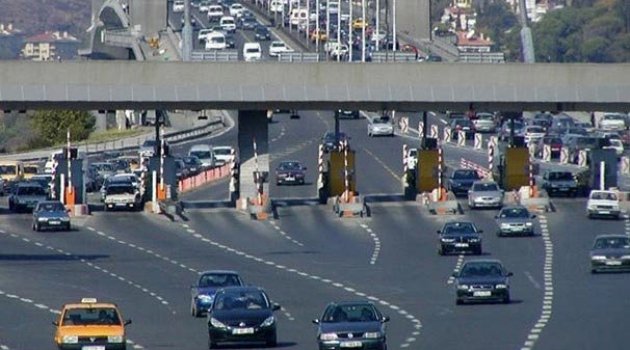 Köprü ve otoyollar saniyede 55 lira kazandırdı