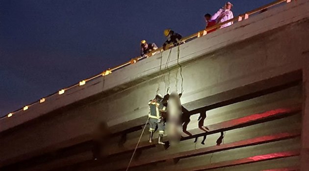 Meksika'da köprülerde asılı 6 ceset bulundu