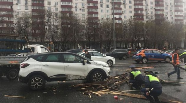 Moskova bu hale geldi! 1 kişi hayatını kaybetti