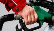Motorine zam, otogaza indirim geliyor