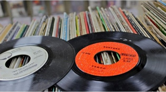 'Plak Dükkanları Günü'nde müzik keyfi!