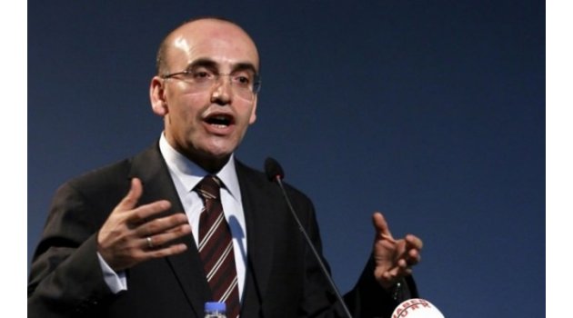 Şimşek'ten dolarla ilgili önemli açıklamalar!