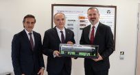 Bilim, Sanayi ve Teknoloji Bakanı Faruk Özlü, MD9 ElectriCITY’i Adana’da test etti