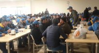 Dev fabrikada grev! Jandarma kapıda…