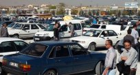 İkinci el oto pazarı boş kaldı