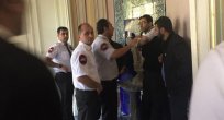 İstanbul’da sergiye saldırı