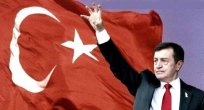 Osman Pamukoğlu'nun partisi 'Oylar Vatan Partisi'ne' dedi
