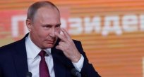 Putin: Suriye'deki üslerimize düzenlenen saldırıların arkasındakileri biliyoruz