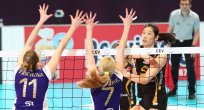 VAKIFBANK DÖRTLÜ FİNAL KAPISINI ARALADI
