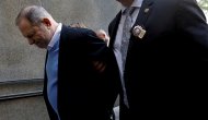 Tecavüzle suçlanan Harvey Weinstein 25 yıl hapis cezası alabilir