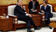 Trump Güney Kore'ye indi, uçak gemileri tatbikata hazırlanıyor