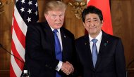 Trump Japonya Başbakanı Abe ile görüştü