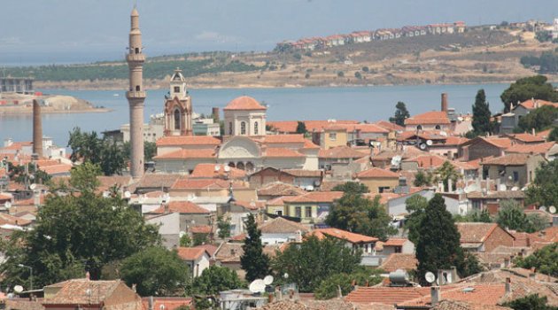 Vatandaş sandık başına gitmeden önce otellere koştu