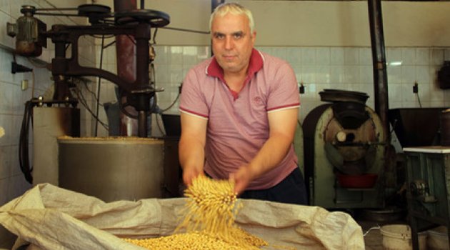 Yunanlılar Türk leblebisine de göz koydu!